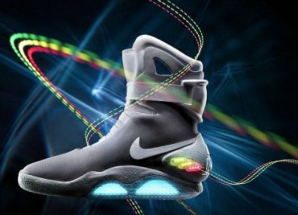 Nike - patike koje se same vežu