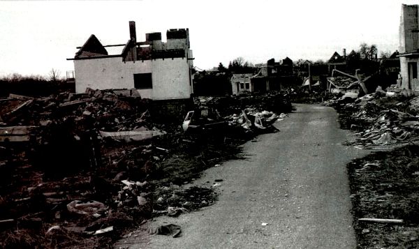 Medački džep 1993. bio je golemo zgarište; foto: Feral Tribune Medački džep 1993. bio je golemo zgarište; foto: Feral Tribune