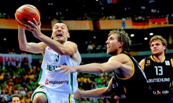 Nijemcima je za prolaz trebala pobjeda s najmanje 11 ko&scaron;eva razlike; foto: Getty Images