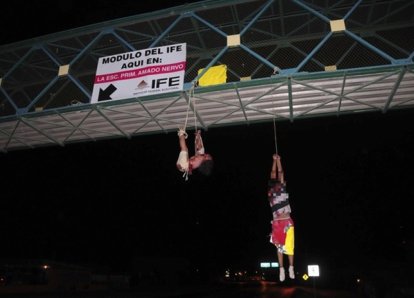 meksička banda objesila dvoje mladih blogera