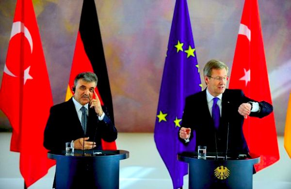 Abdullah Gul i Christian Wulff; foto: Getty Images