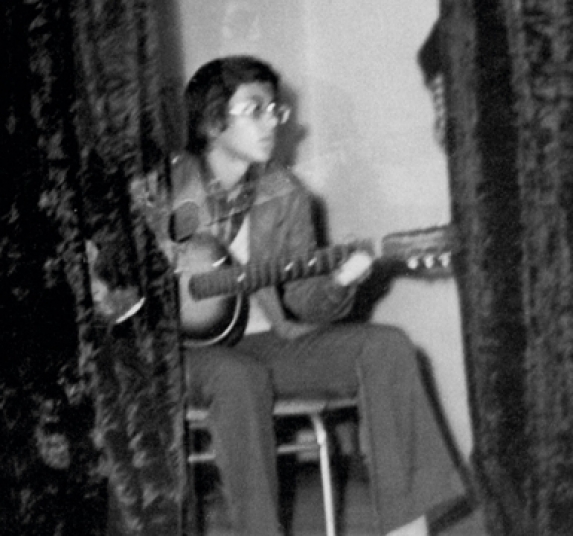 Milan-Mladenović Milan-Mladenović