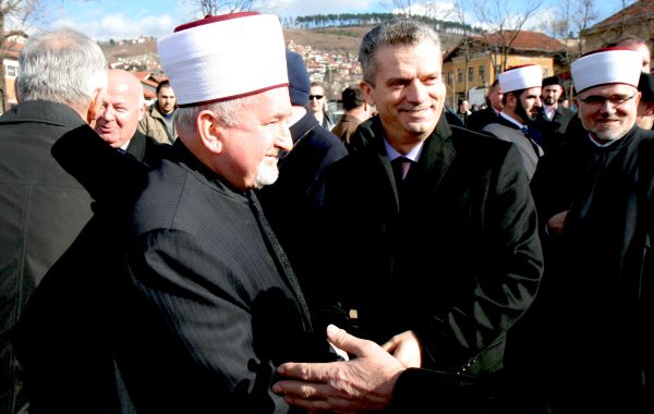 Fahrudin Radončić i Mustafa Cerić na ceremoniji polaganja kamena-temeljca za zgradu Rijaseta; foto: Reuters