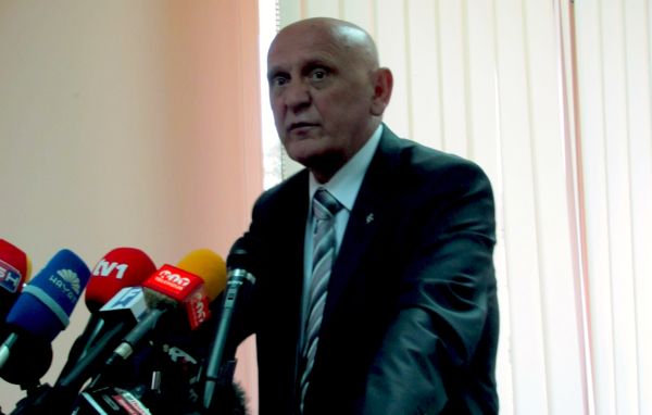 Sulejman Tihić u Brčkom; foto: SRNA