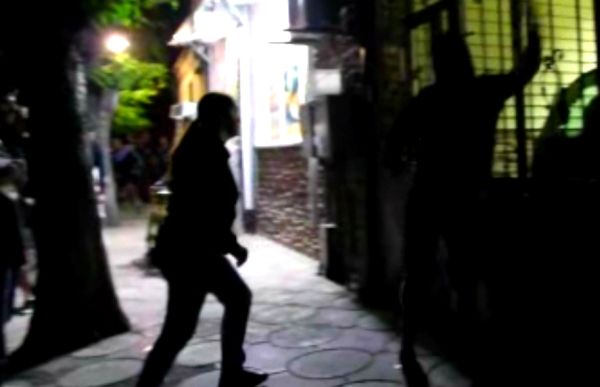 Policija u Varni uhapsila je nekoliko demonstranata; screenshot: YouTube