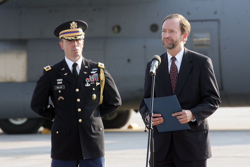 Sa Sarajevskog aerodroma ispraćeni posmrtni ostaci &scaron;tabnog narednika zračnih snaga SAD-a Meceslausa Miaskiewicza poginulog u maju 1944.