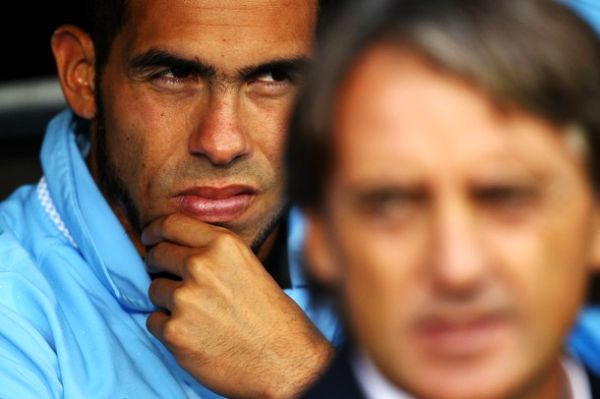 Carlos Tevez i Roberto Mancini; foto: Getty Images