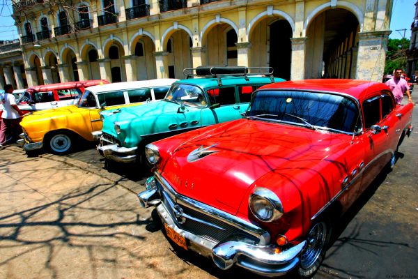 Sada Kubanci koji sele s otoka mogu prodati svoje automobile ili ih dati članovima obitelji &scaron;to do sada nisu mogli; foto: Caradvice.com.au
