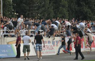 velez zrinjski huligani