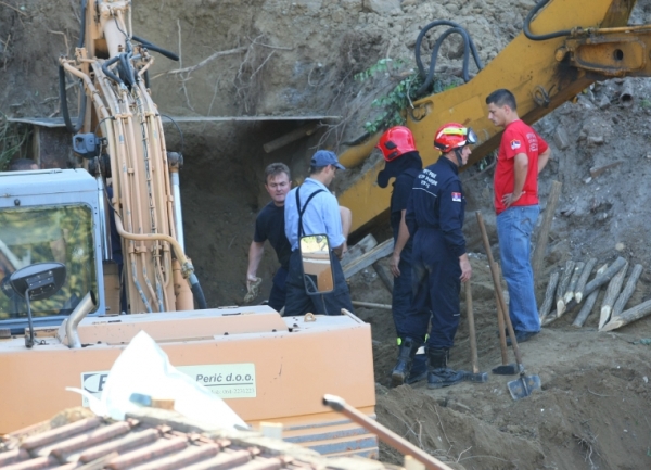 zatrpani radnici zemun