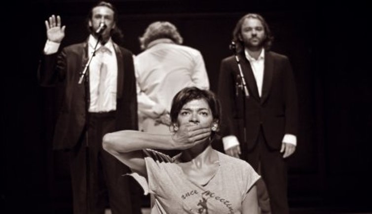 Patriotic hypermarket