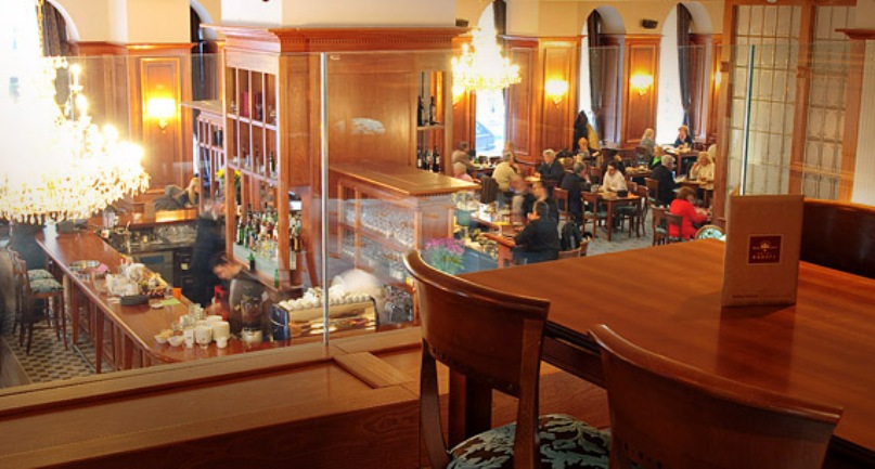 becka kafana hotel evropa becka kafana hotel evropa