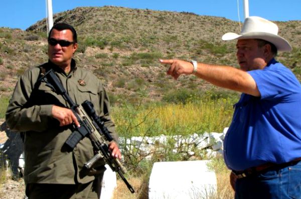 Steven Seagal na novom radnom mjestu; foto: Splash Steven Seagal na novom radnom mjestu; foto: Splash