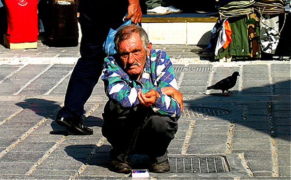 Da je najstarijoj populaciji dogorjelo do nokata svjesni su i u Vladi RS; ilustracija: Trekearth.com