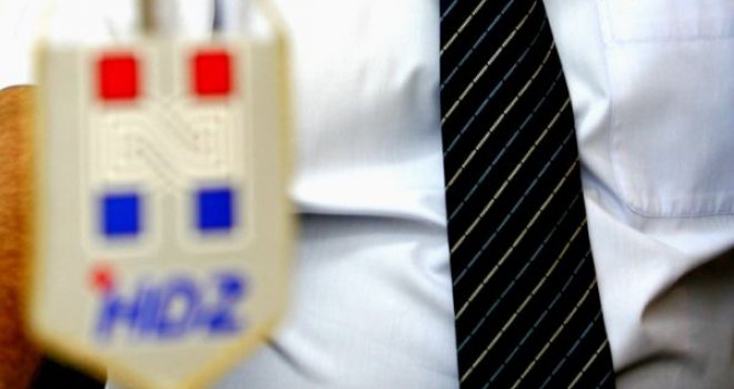 SDP ulazi u ozbiljnu krizu nakon vanrednog kongresa 