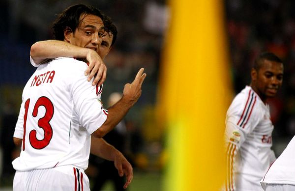 Alessandro Nesta proslavlja gol; foto: Reuters