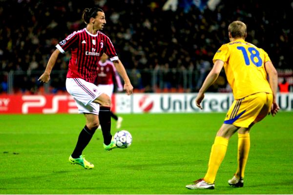 Zlatan Ibrahimović i Maksim Bordachev; foto: Reuters
