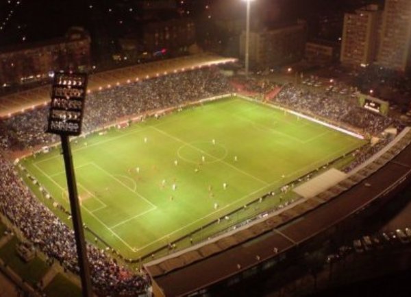 Bilino polje u Zenici noć