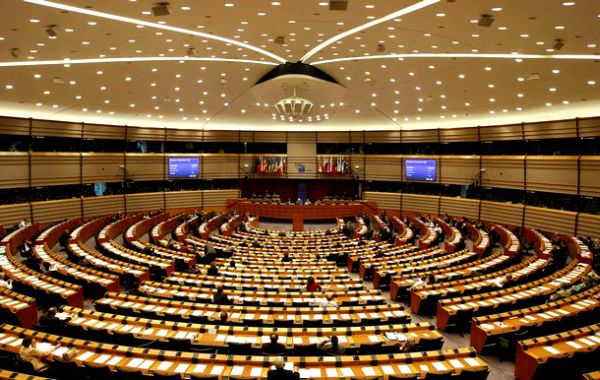 Izvještaj je sačinila Ulrike Lunacek, austrijska poslanica zelenih u Evropskom parlamentu; foto: Reuters Izvještaj je sačinila Ulrike Lunacek, austrijska poslanica zelenih u Evropskom parlamentu; foto: Reuters