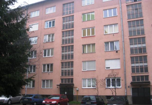 zgrada u ulici hasana brkica