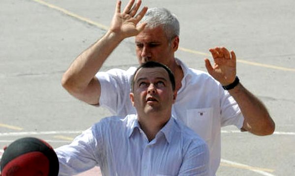 Dačić i Tadić igraju ko&scaron;arku