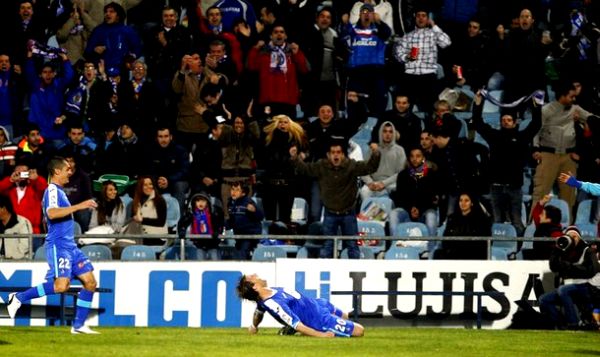Juan Valera proslavlja veliki pogodak; foto: Reuters Juan Valera proslavlja veliki pogodak; foto: Reuters