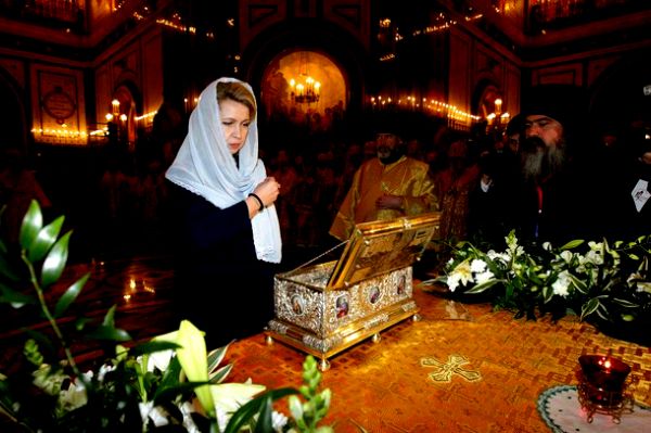 Svetlana Medvedeva: Prva dama Rusije u hramu Hrista Spasitelja; foto: Reuters