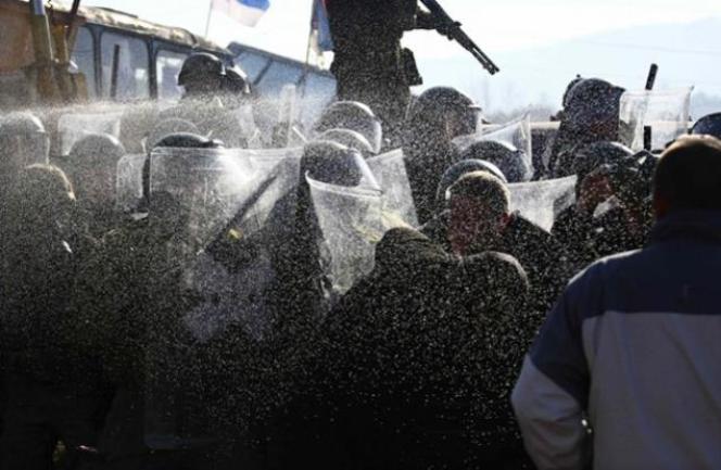 KFOR upotrijebio suzavac protiv kosovskih Srba