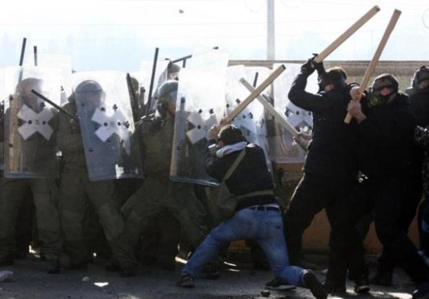 KFOR upotrijebio suzavac protiv kosovskih Srba