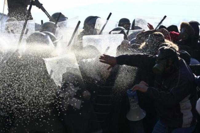 KFOR upotrijebio suzavac protiv kosovskih Srba