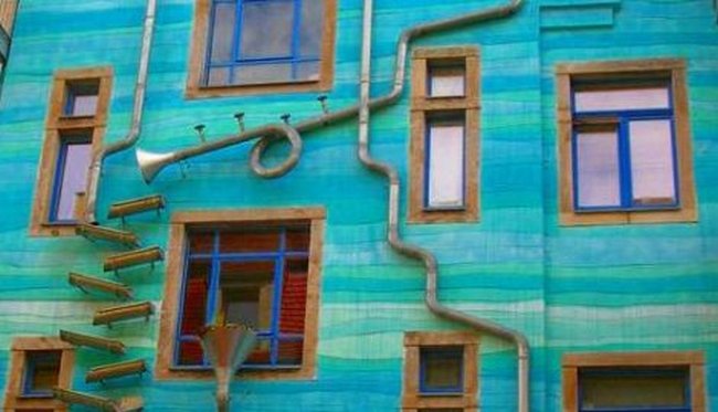 kuća koja svira kada pada ki&scaron;a