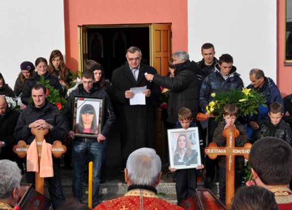 Sahrana tri djevojke i mladića iz Sokoca poginulih u udesu