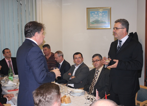 Predsjednik Vlade Federacije BiH Nermin Nik&scaron;ić i ministri posjetili HT Eronet