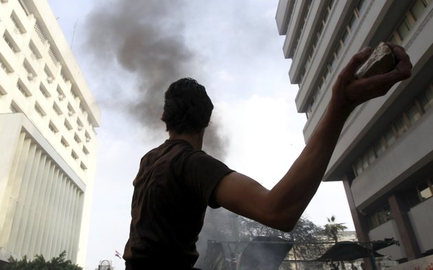 Krvavi sukobi u Kairu