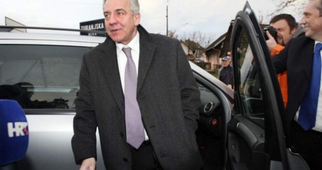 Ivo Sanader izašao iz zatvora: Politikom se više ne bavim!