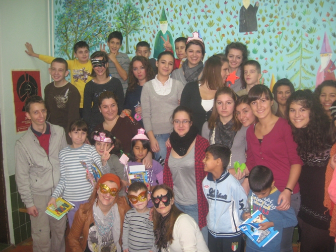 Akcija &bdquo;Pružimo ljubav, poklonimo osmijeh&ldquo; 