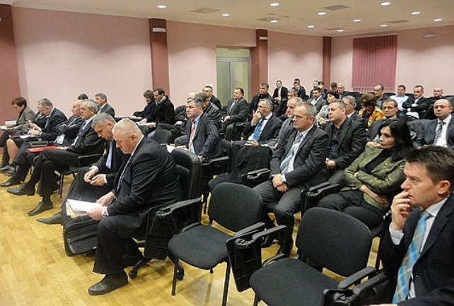 SJEDNICA PREDSJEDNIŠTVA I NACIONALNOG VIJEĆA HDZ-A BIH SJEDNICA PREDSJEDNIŠTVA I NACIONALNOG VIJEĆA HDZ-A BIH