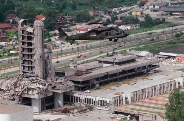 zgrada Oslobođenja u ratu