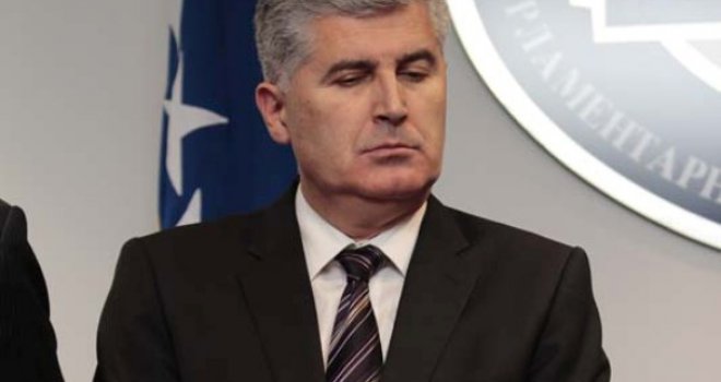 Šepić: Čović drži političke konce BiH u svojim rukama, premijeri Zvizdić i Novalić tako ne mogu u reforme