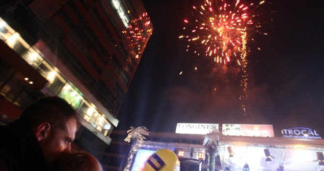 Gradonačelnica Sarajeva potvrdila: Nema vatrometa u Novogodišnjoj noći, evo kome će se novac uplatiti...