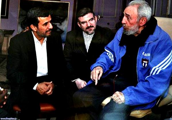 Objavljene zajedničke fotografije Ahmadinedžada i Fidela Castra