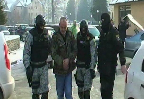 Razbijene dvije organizirane grupe dilera heroina 