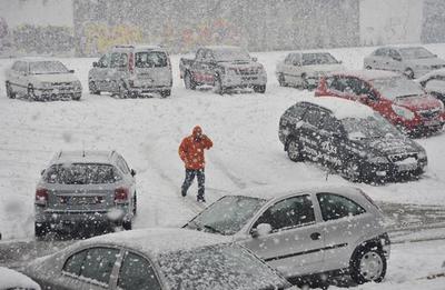 Đački autobus sletio s puta