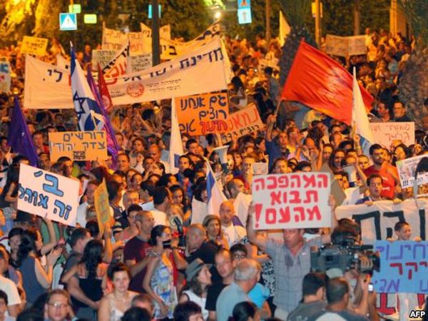 Pola miliona radnika u &scaron;trajku