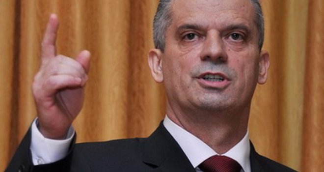 Fahrudin Radončić: Kriza u FBiH trajat će sve dok je SDA kičma vlasti!