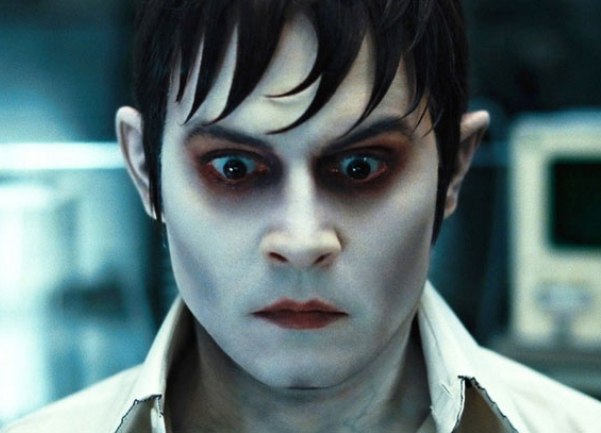 Johnny Depp kao vampir u filmu Dark Shadows