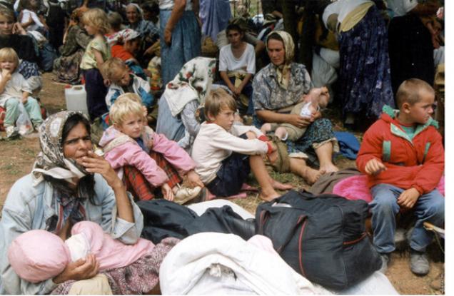 Dosad neobjavljene fotografije proboja srebreničke kolone smrti/ Foto: Ahmet Bajrić Blicko