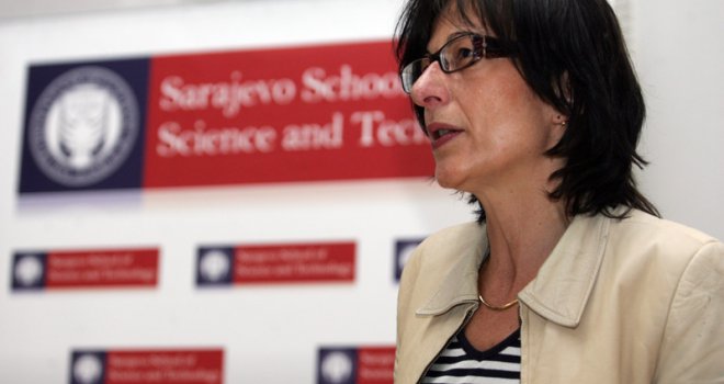 Zatvorski dani Florence Hartmann: Kad su se iza mene zatvorila teška ćelijska vrata, osjetila sam...