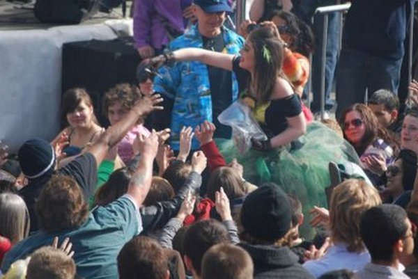 5.000 ljudi pu&scaron;ilo džointe na ulicama Vankuvera