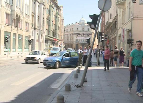 SAOBRACAJNA NESRECA TITOVA